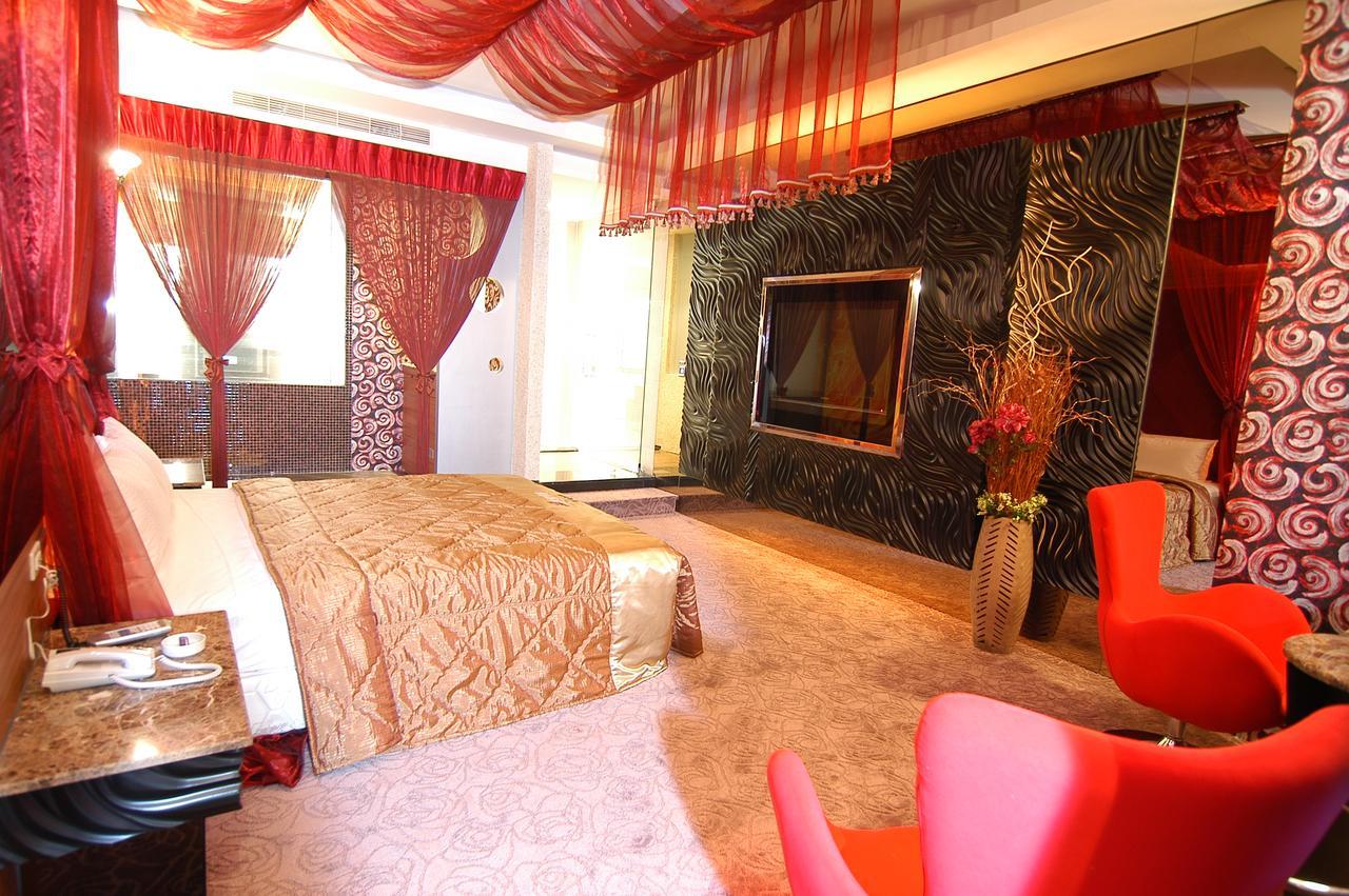 Romantic Code Art Motel Shanhua Экстерьер фото