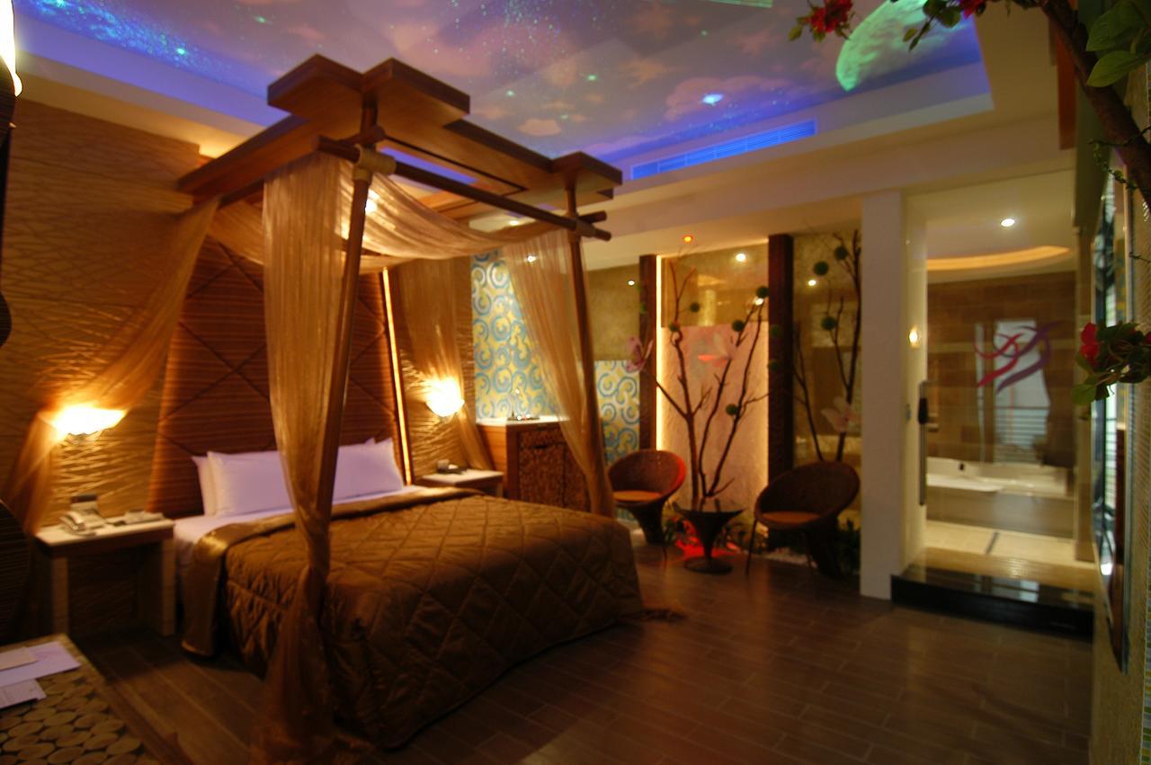 Romantic Code Art Motel Shanhua Экстерьер фото